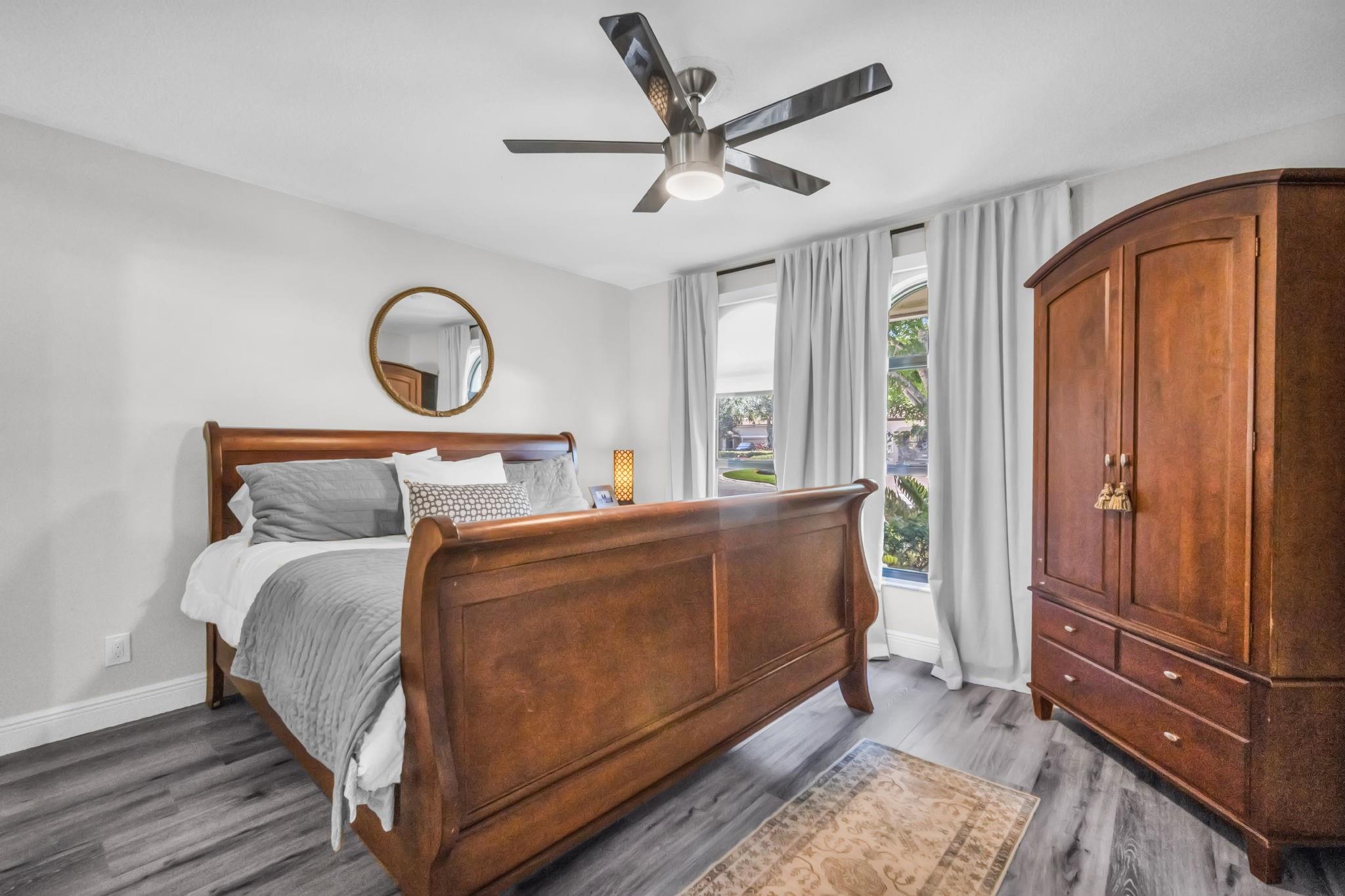 Eagle Point 127-12 B - Residential