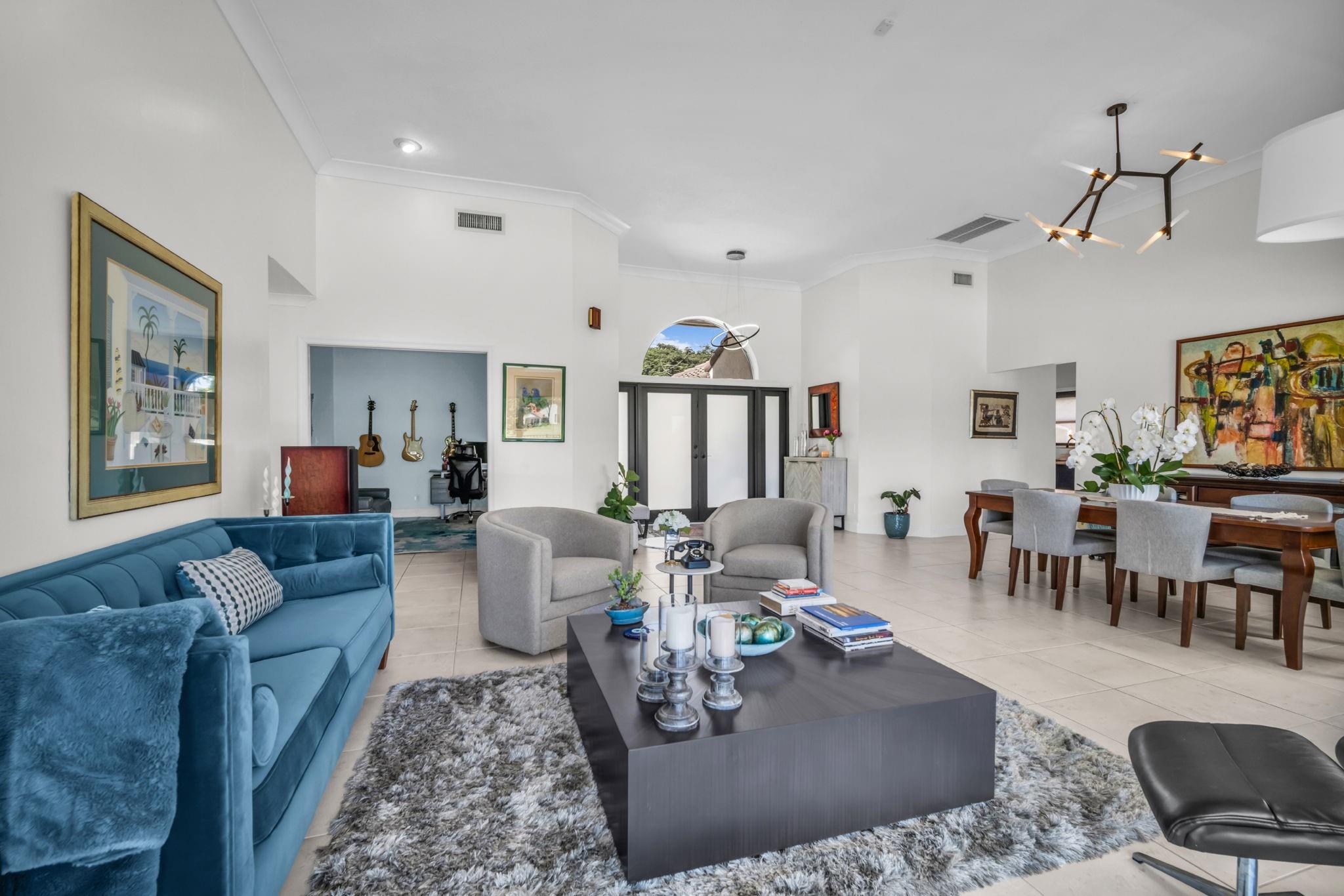 Eagle Point 127-12 B - Residential