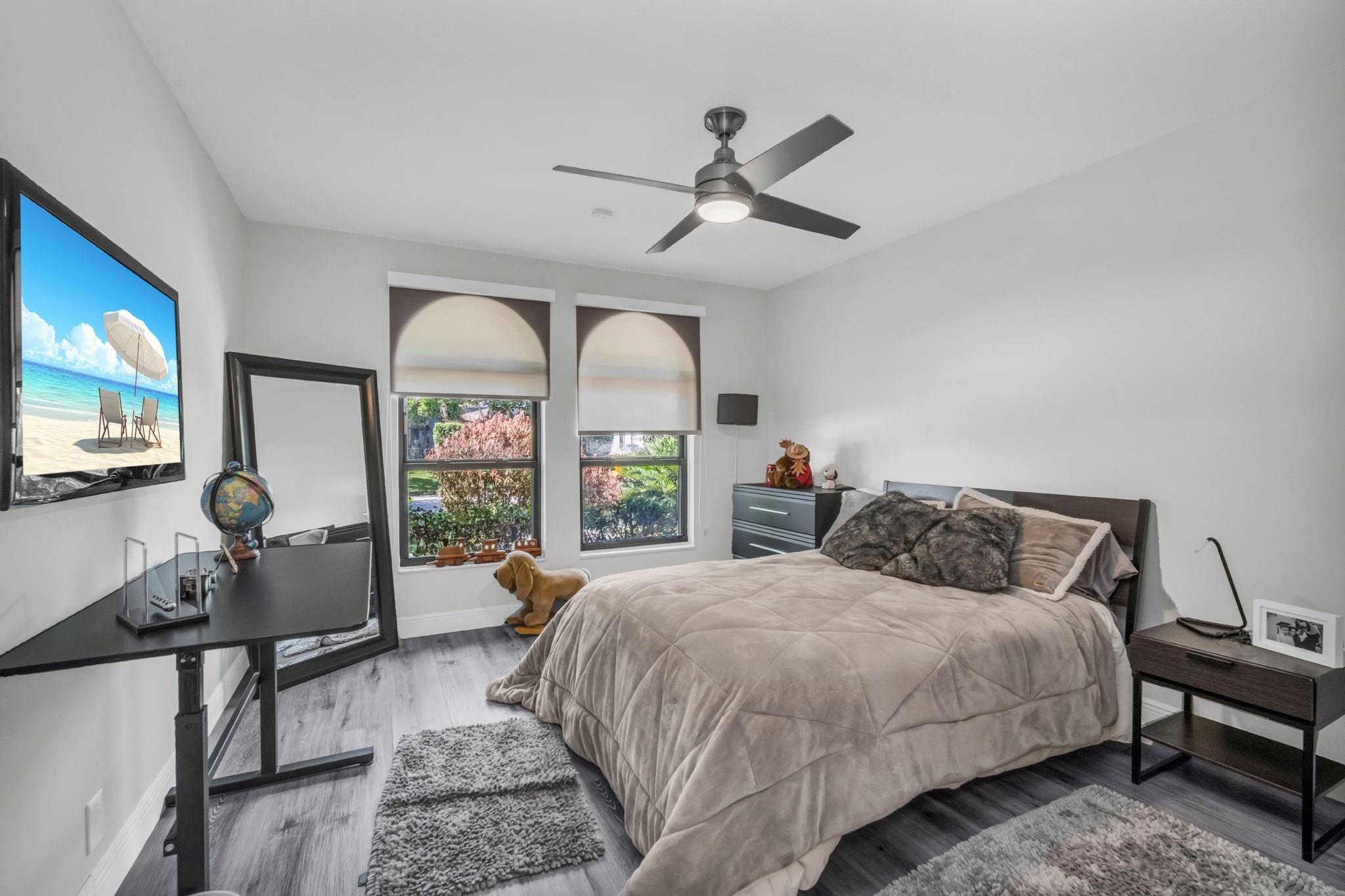 Eagle Point 127-12 B - Residential