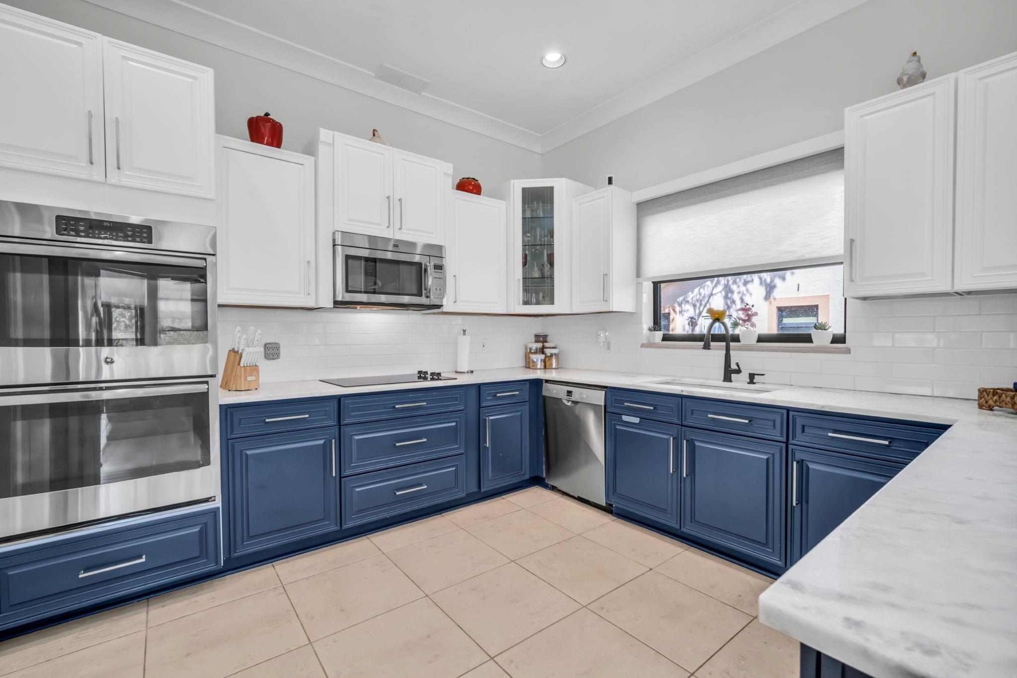 Eagle Point 127-12 B - Residential