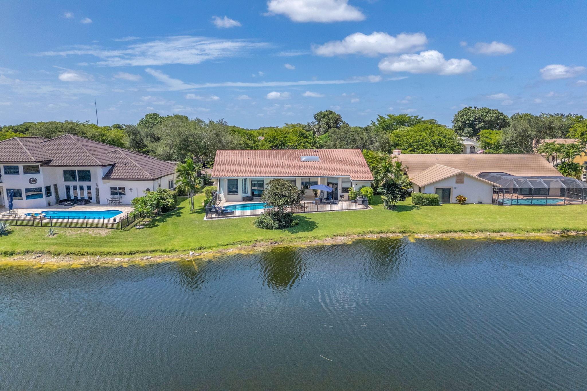 Eagle Point 127-12 B - Residential