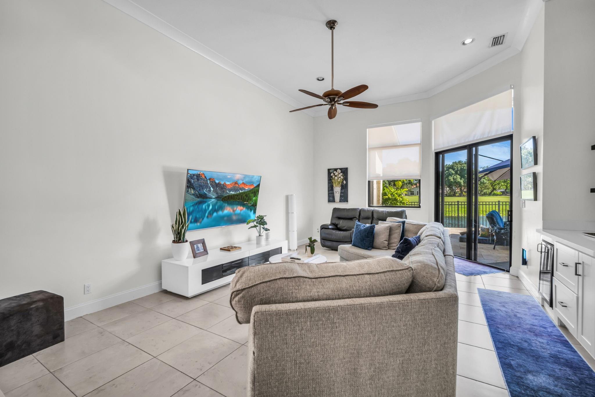 Eagle Point 127-12 B - Residential
