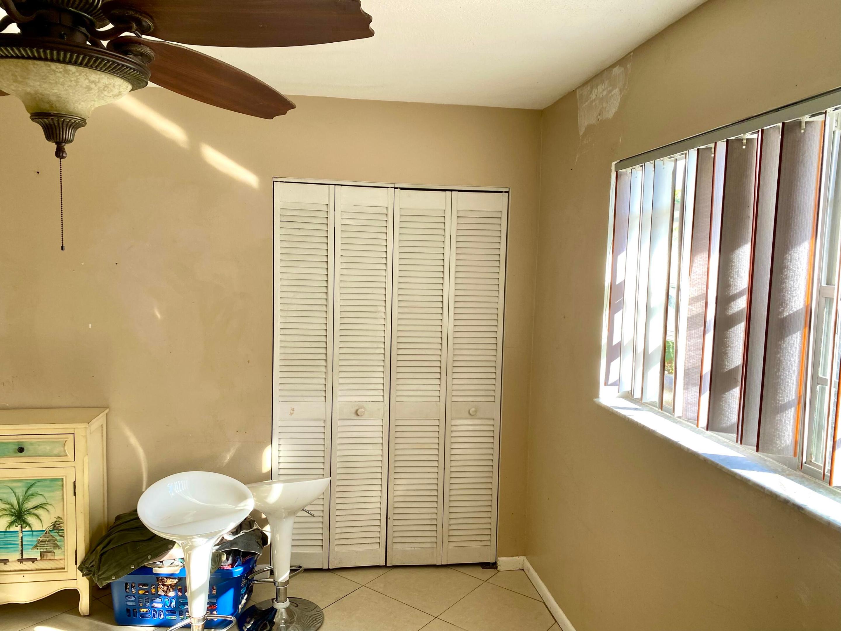 KNOLLWOOD CLUB CONDO - Residential