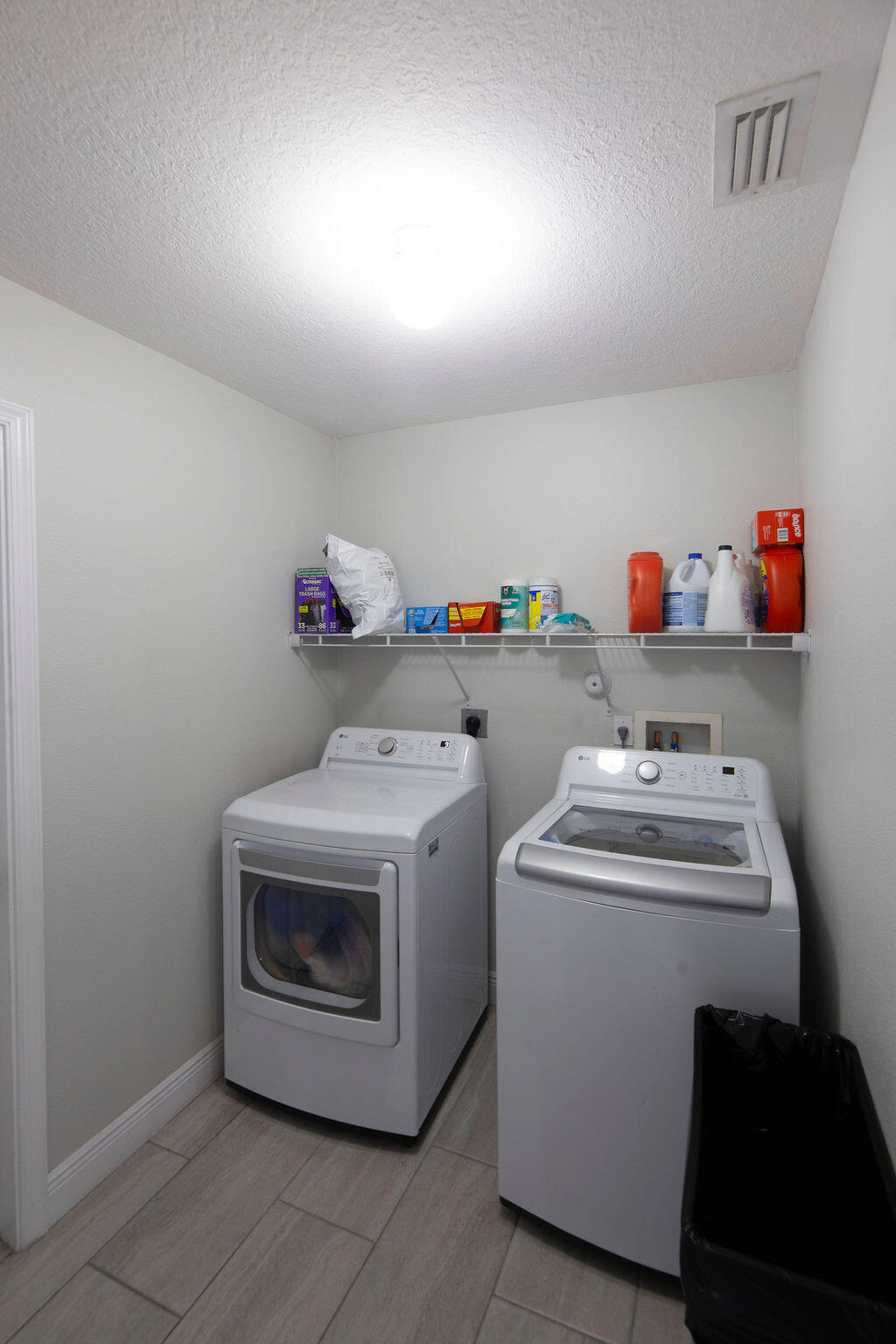 PORT ST LUCIE SECTION 46 1ST REPLAT - Residential