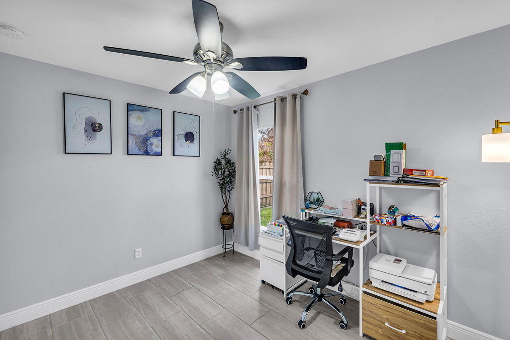 PORT ST LUCIE SECTION 46 1ST REPLAT - Residential