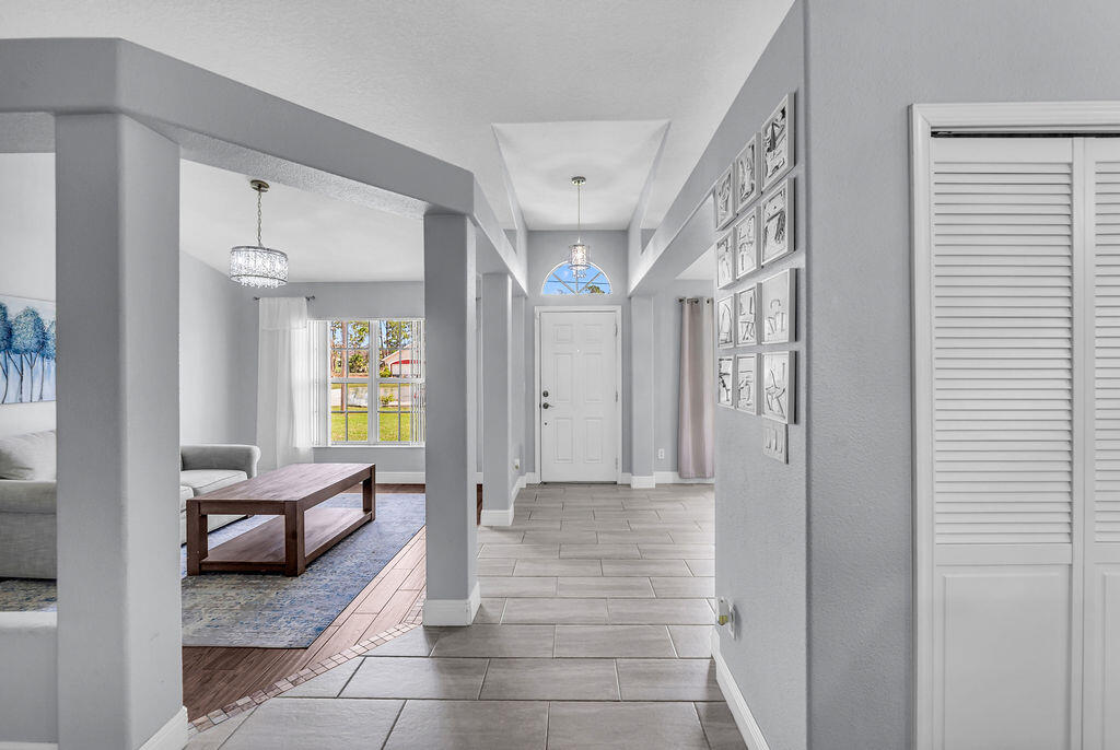 PORT ST LUCIE SECTION 46 1ST REPLAT - Residential