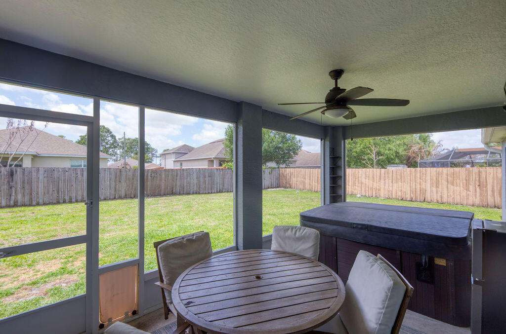 PORT ST LUCIE SECTION 46 1ST REPLAT - Residential