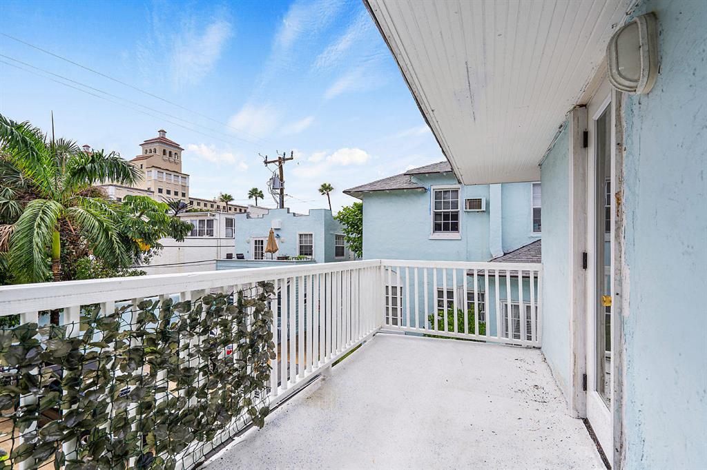 OCEAN PARK H W ROBBINS - Residential Income