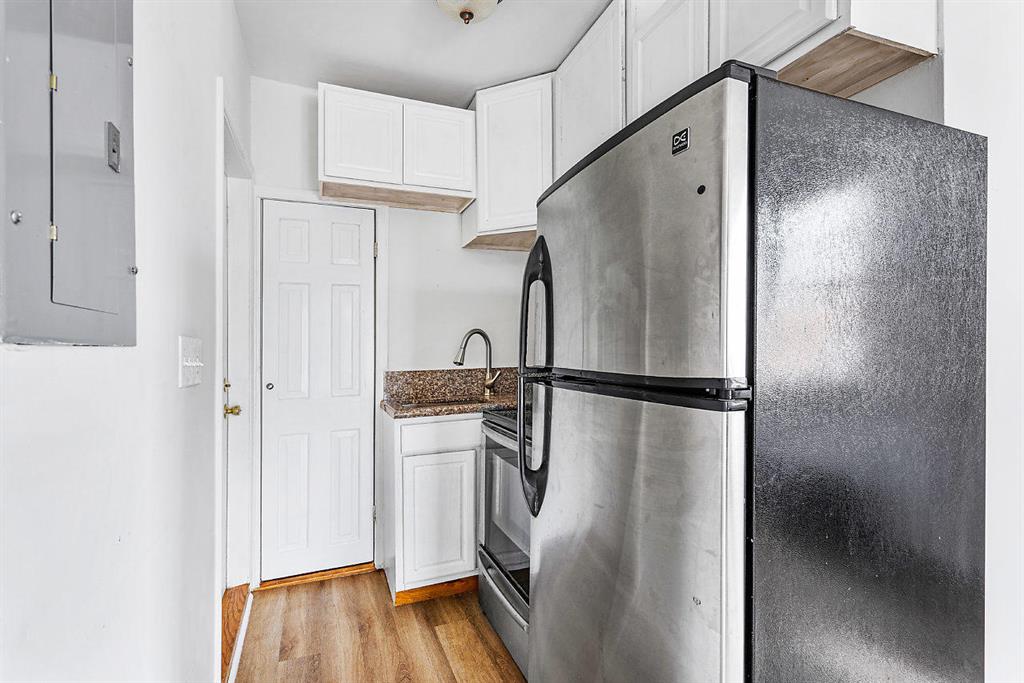 OCEAN PARK H W ROBBINS - Residential Income