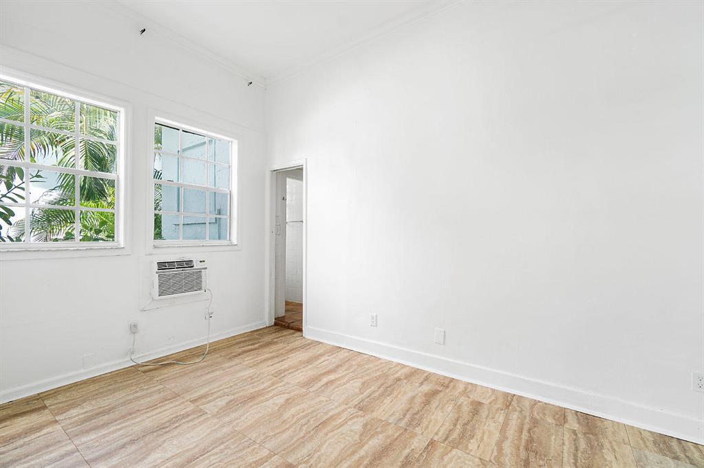 OCEAN PARK H W ROBBINS - Residential Income