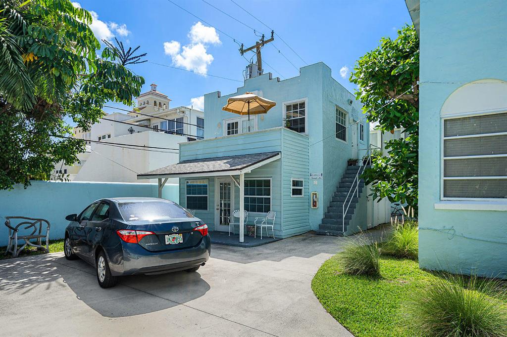 OCEAN PARK H W ROBBINS - Residential Income