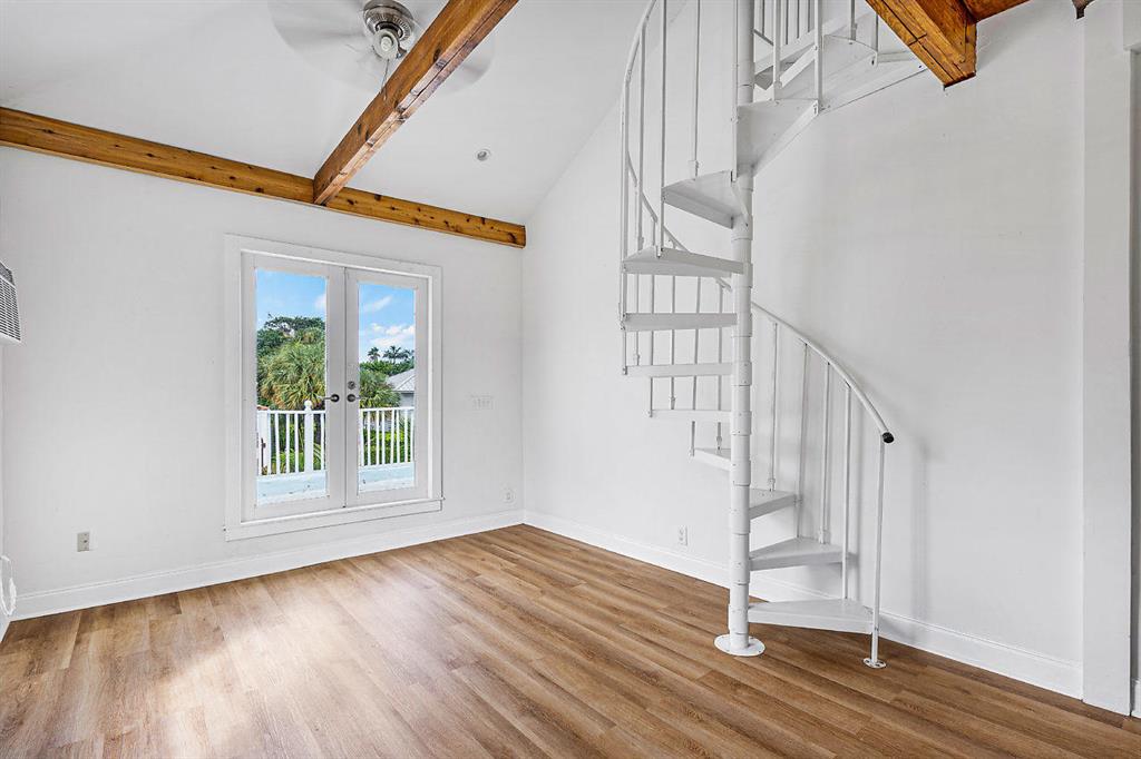 OCEAN PARK H W ROBBINS - Residential Income