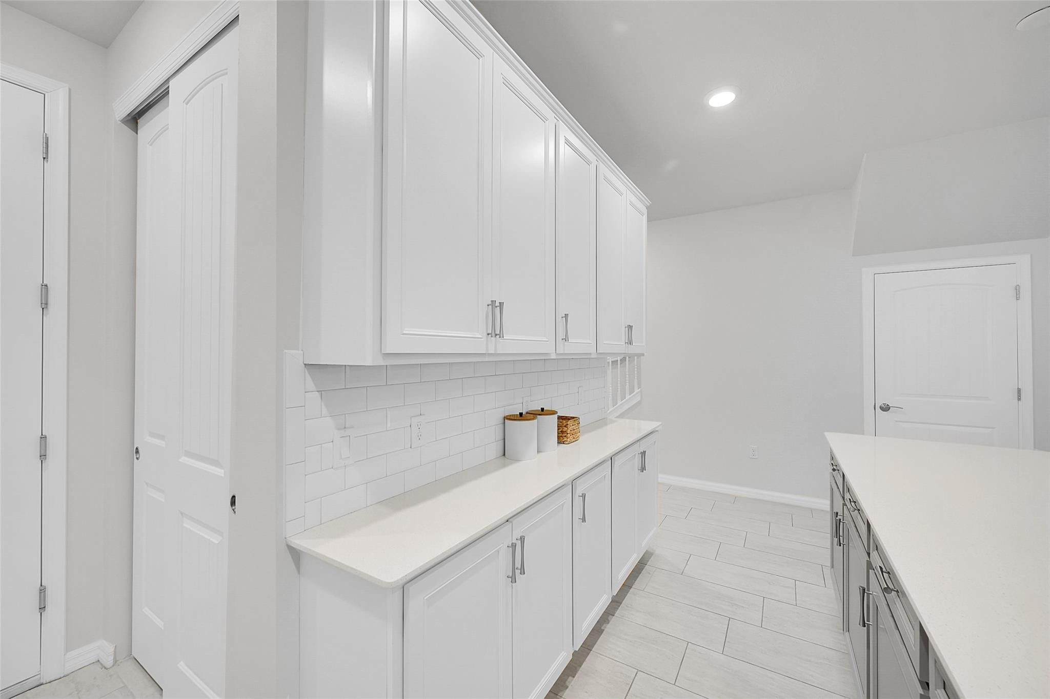 FIELDS AT GULFSTREAM POLO - Residential Lease