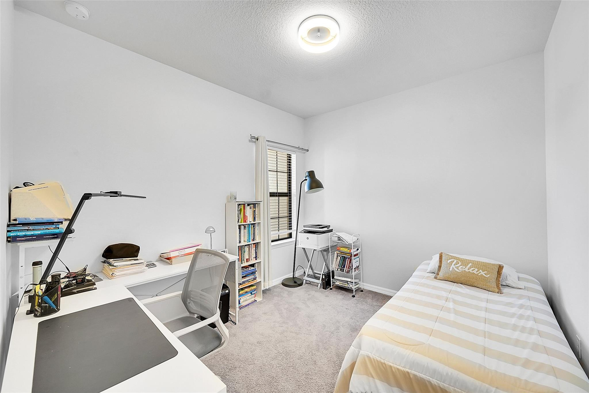 FIELDS AT GULFSTREAM POLO - Residential Lease