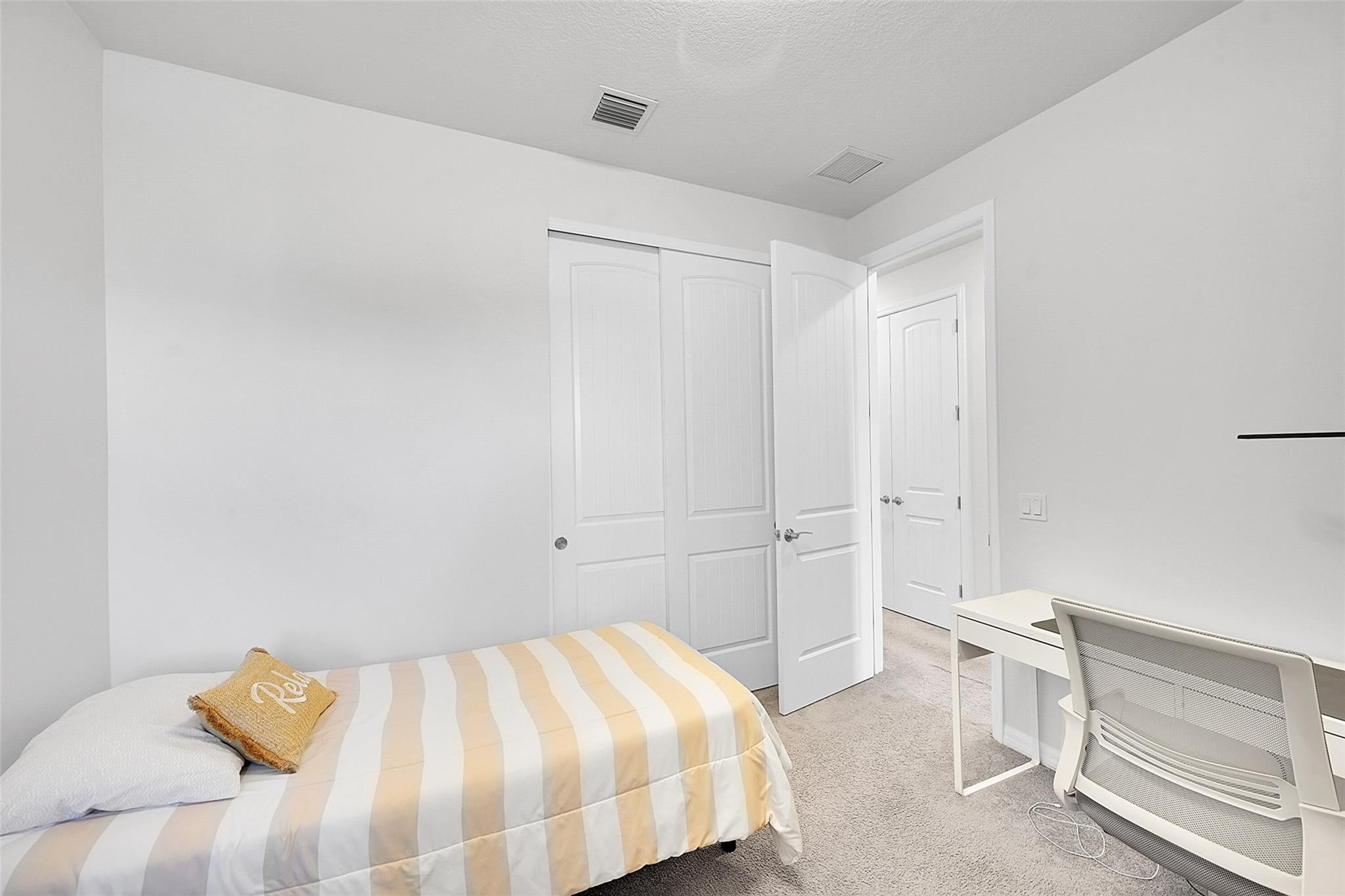 FIELDS AT GULFSTREAM POLO - Residential Lease