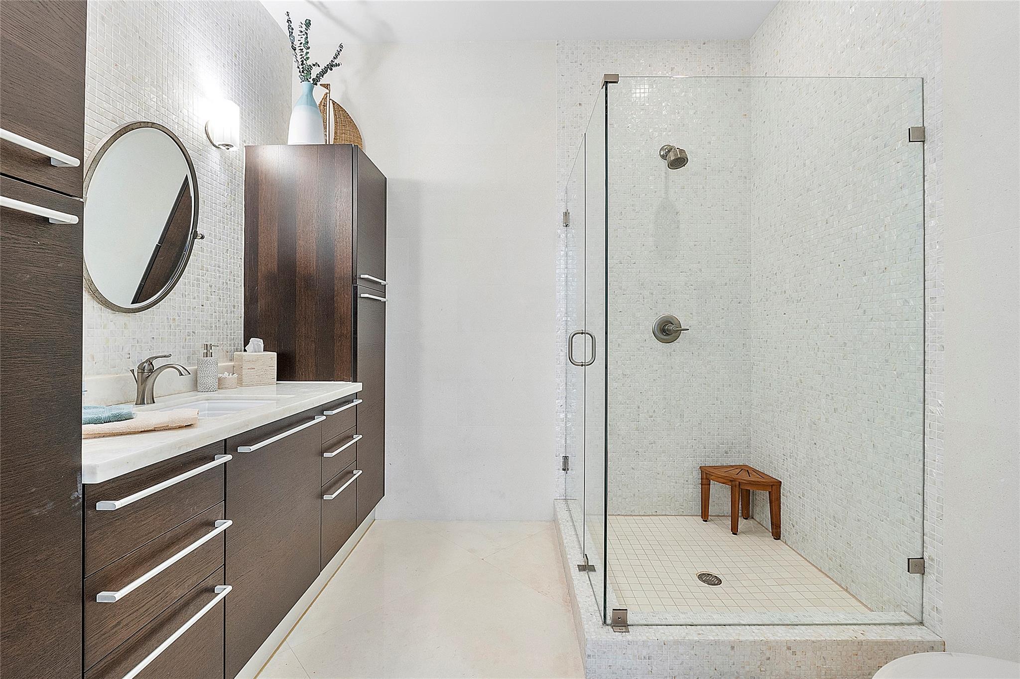 Ocean Pearl - Residential