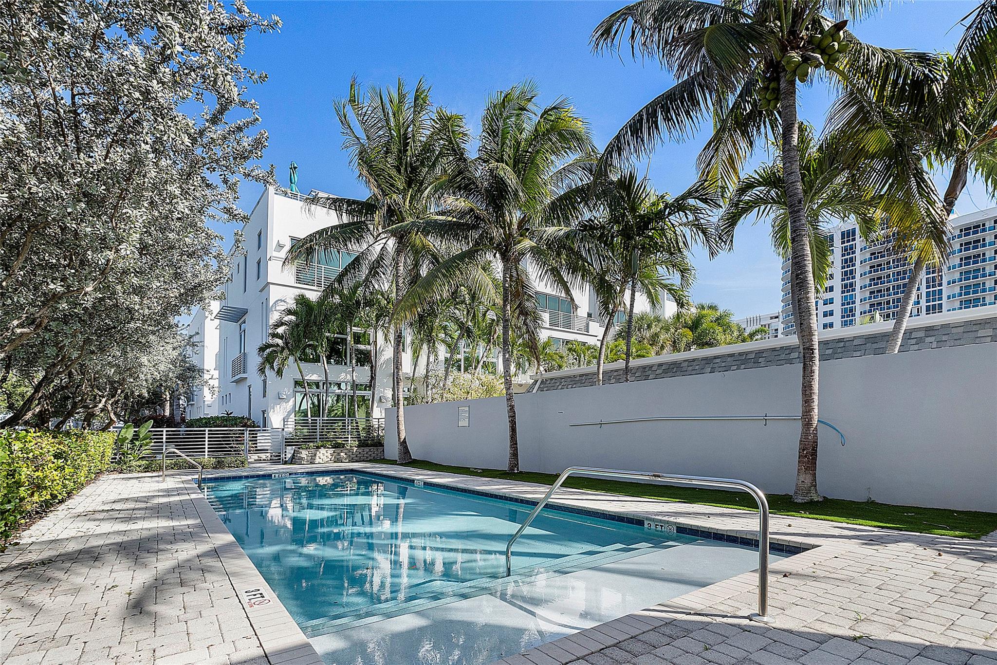 Ocean Pearl - Residential