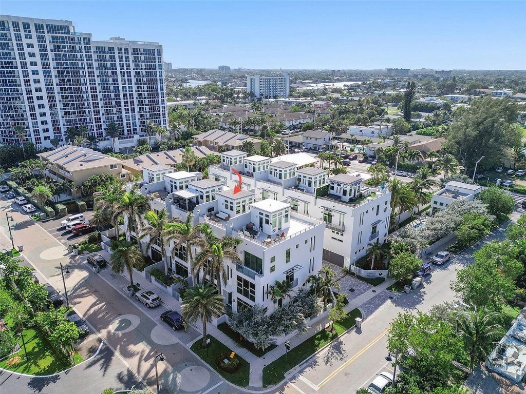 Photo of 705 Briny Ave, Pompano Beach, FL 33062 (MLS # F10533572)