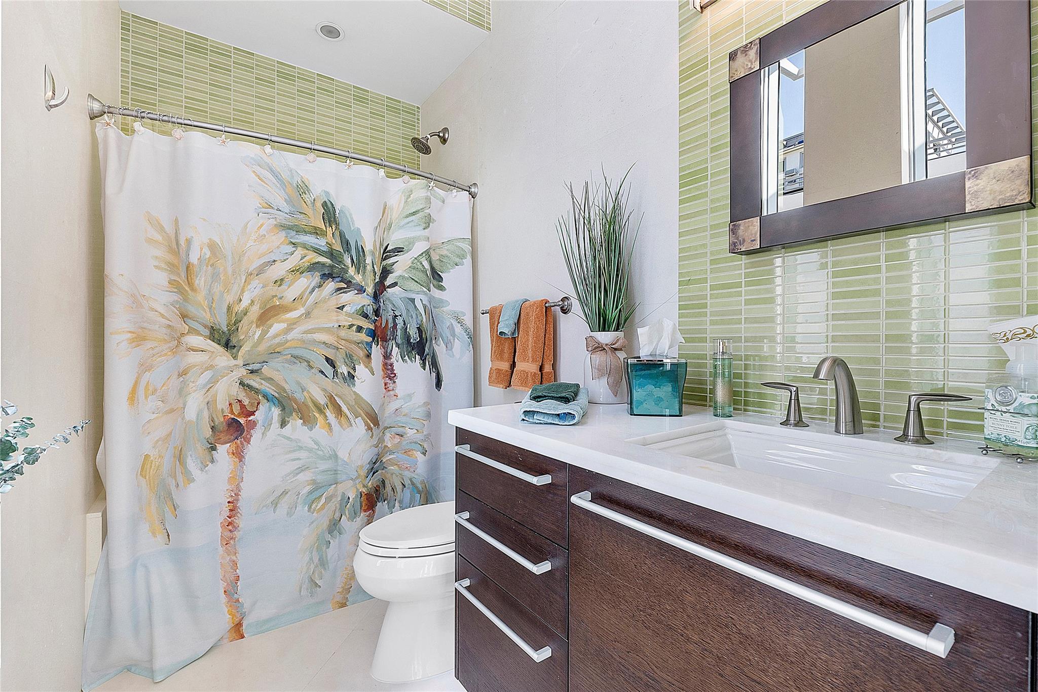 Ocean Pearl - Residential