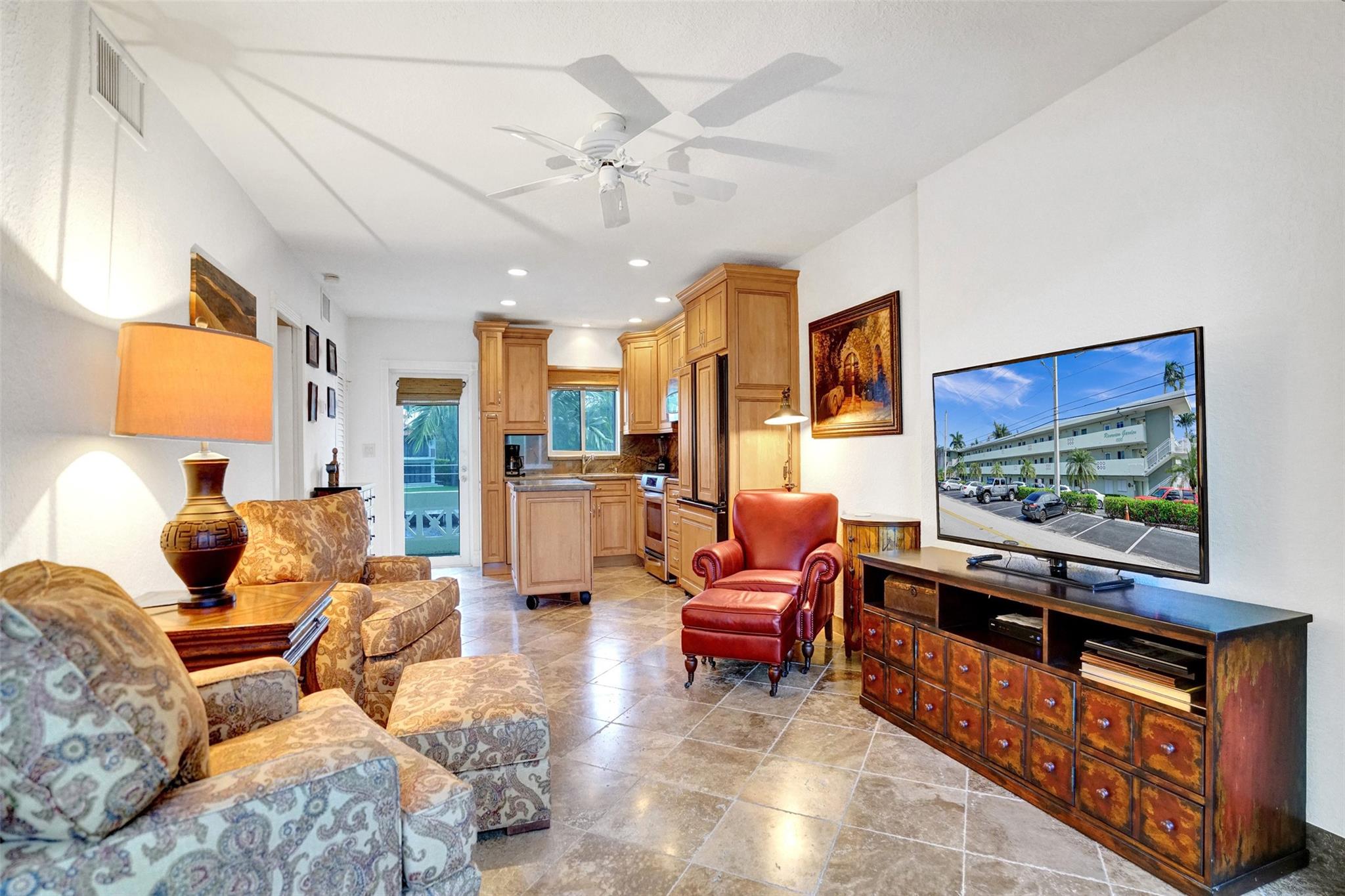 1000 SE 4 Street 220