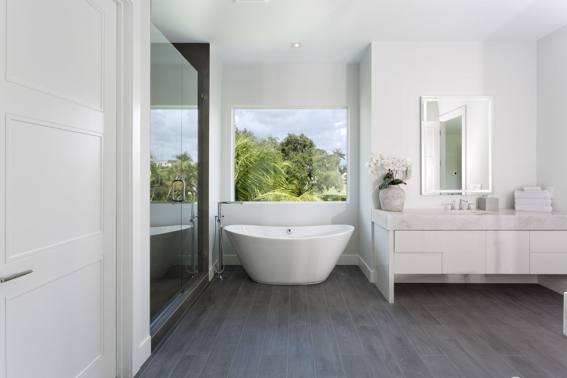 Royal Palm Yacht & Countr - Residential