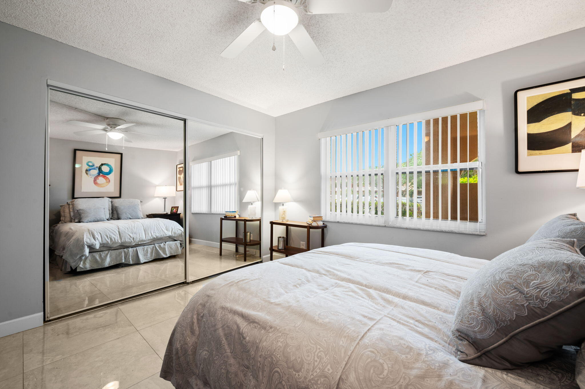 SUNRISE LAKES 100 CONDO - Residential