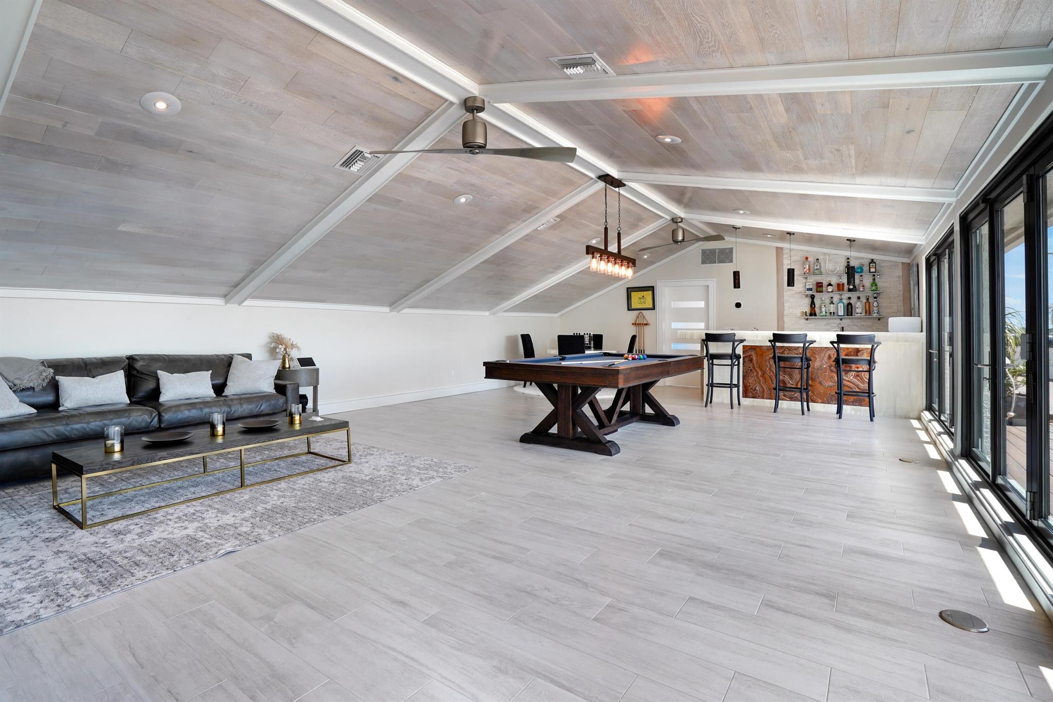 THUMB POINT SUBDIVISION - Residential