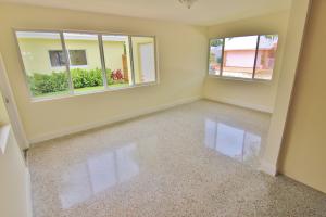 North Lake Worth In Pb 5 - Residential Lease