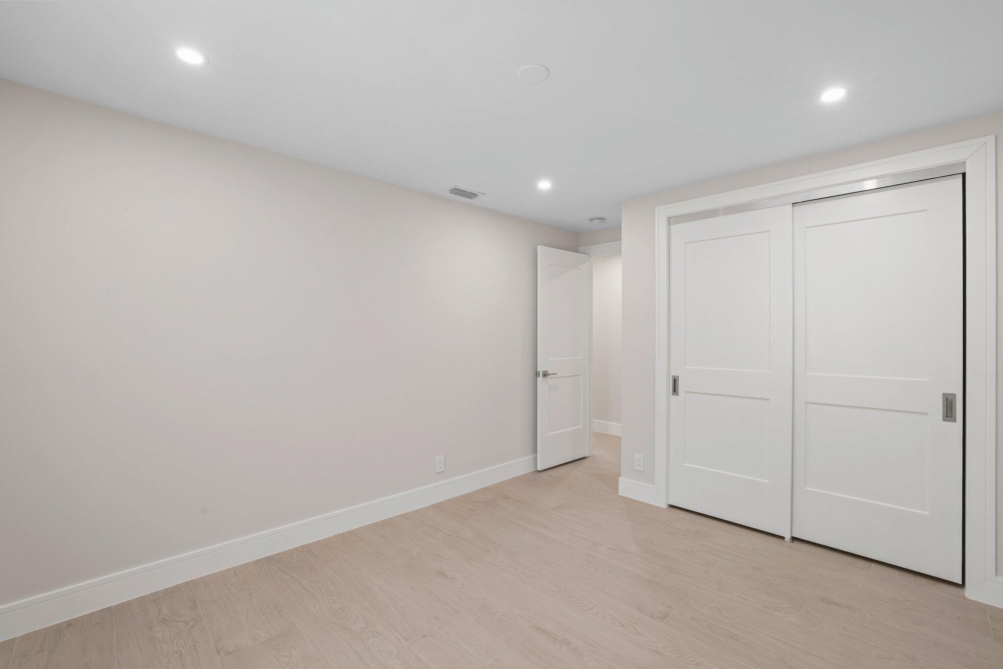 Lakewood Oaks - Residential
