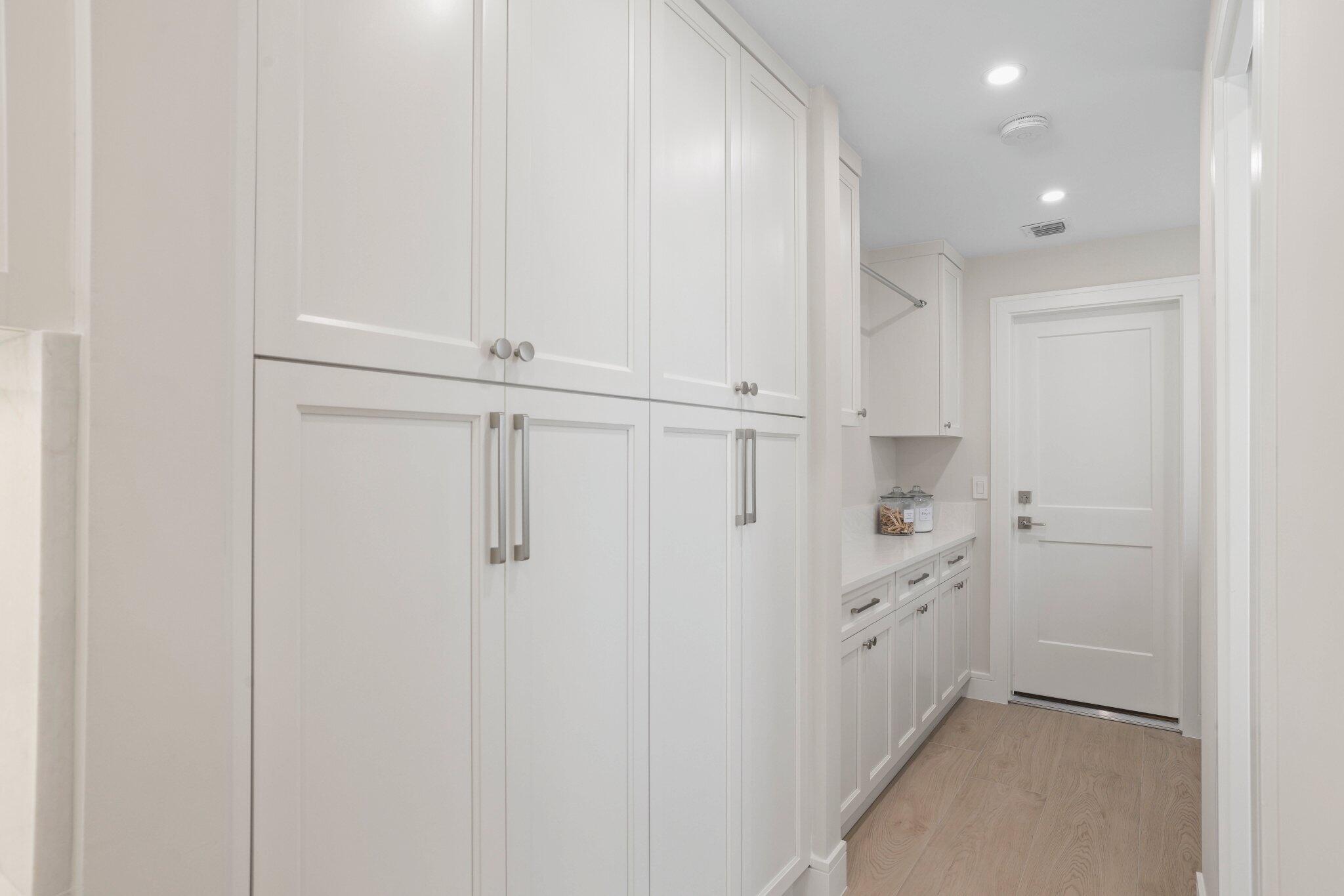 Lakewood Oaks - Residential