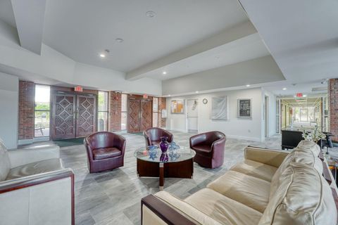 listing image 47
