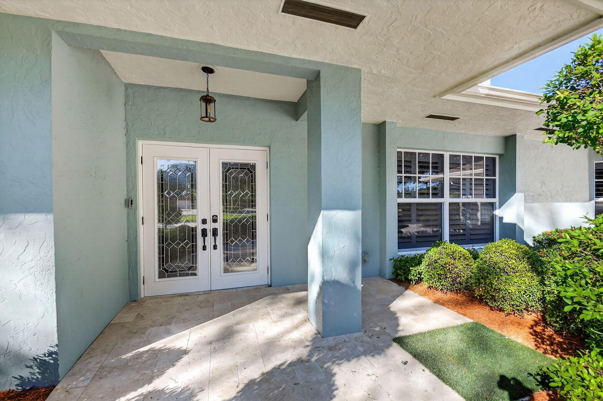 PINEWOOD OF WELLINGTON - Residential