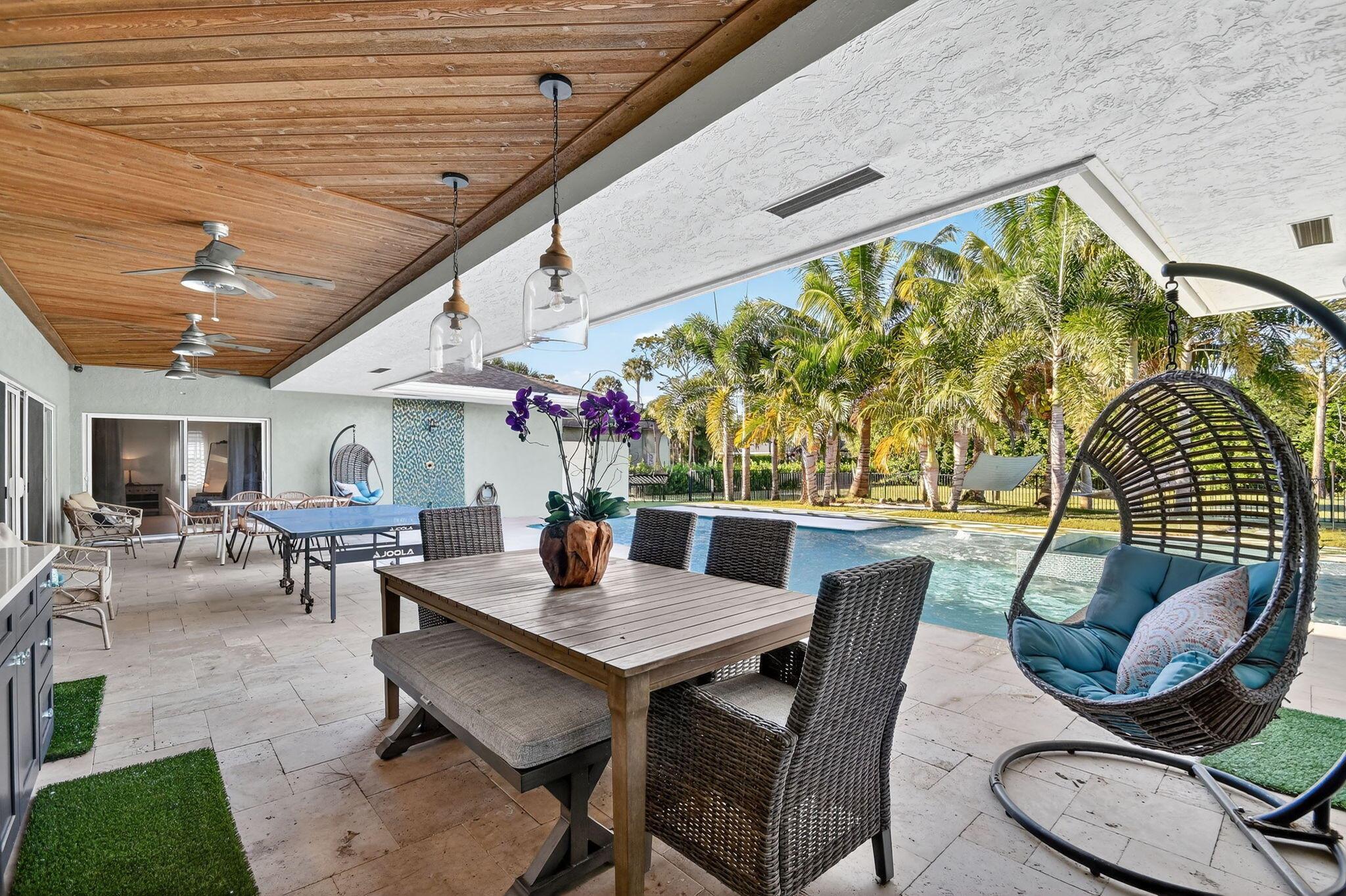 PINEWOOD OF WELLINGTON - Residential