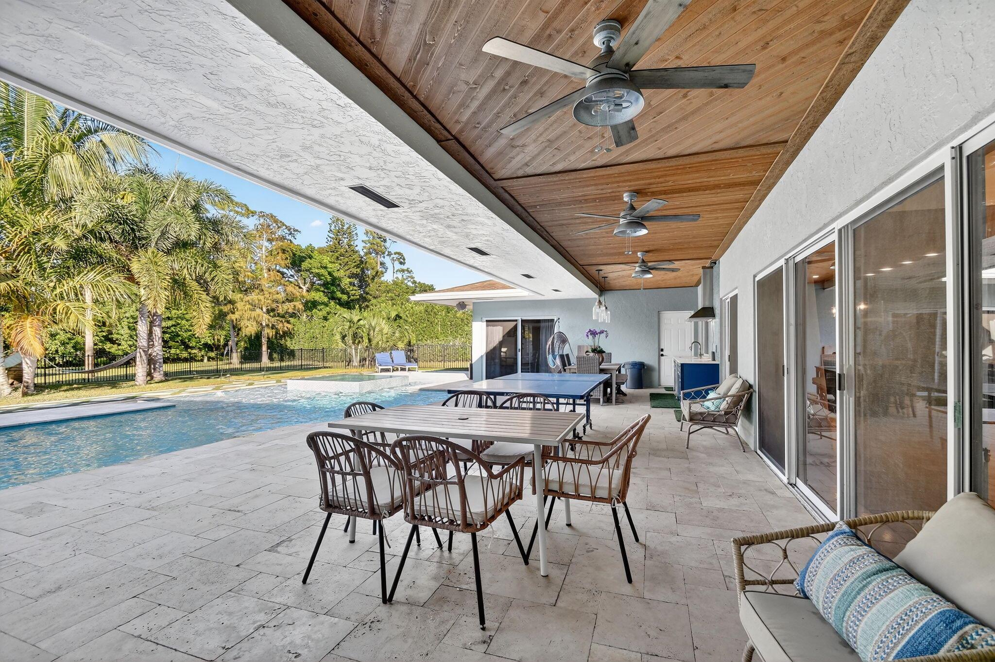 PINEWOOD OF WELLINGTON - Residential