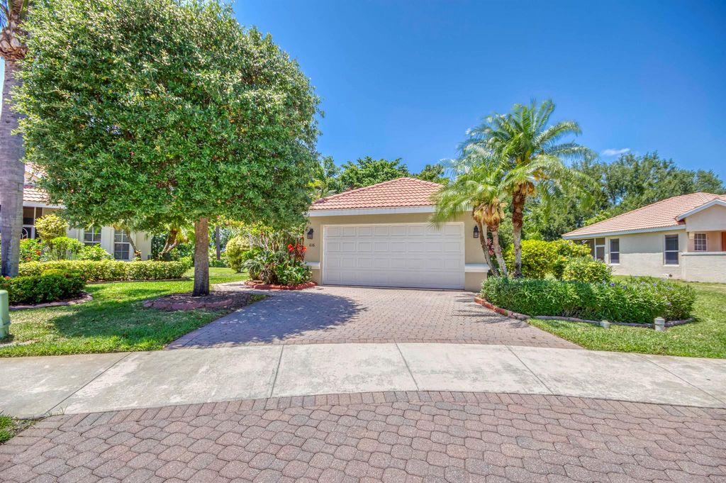 Photo of 606 SW Treasure Cove, Port Saint Lucie, FL 34986 (MLS # R11087153)