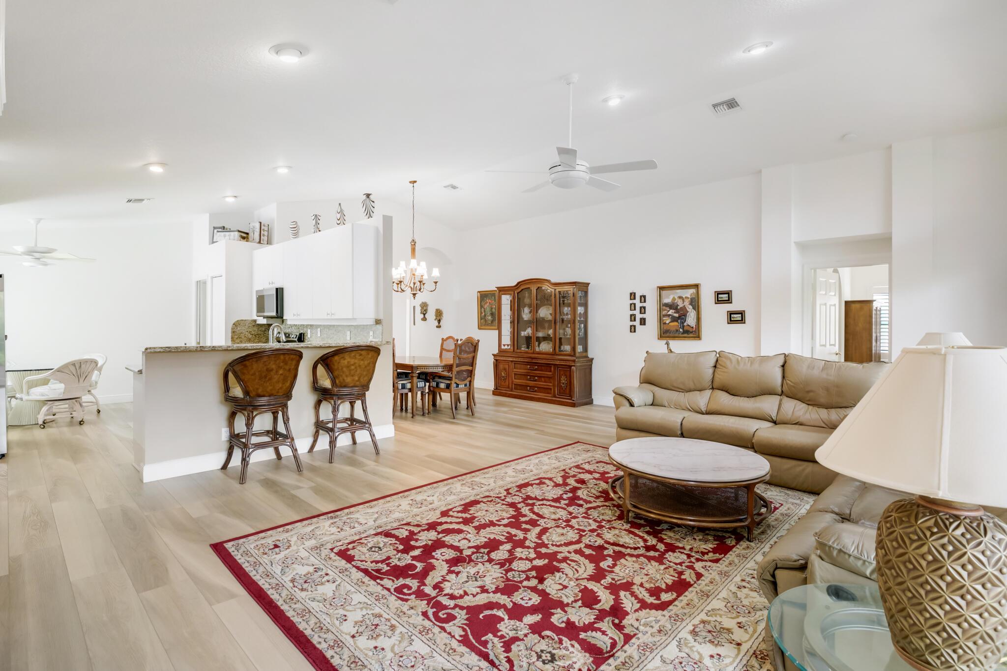 5170 Polly Park Lane