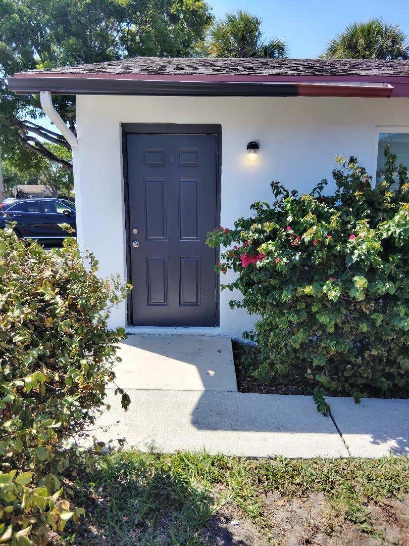 Photo of 614 Holly Drive #1, Palm Beach Gardens, FL 33410 (MLS # B26025312)