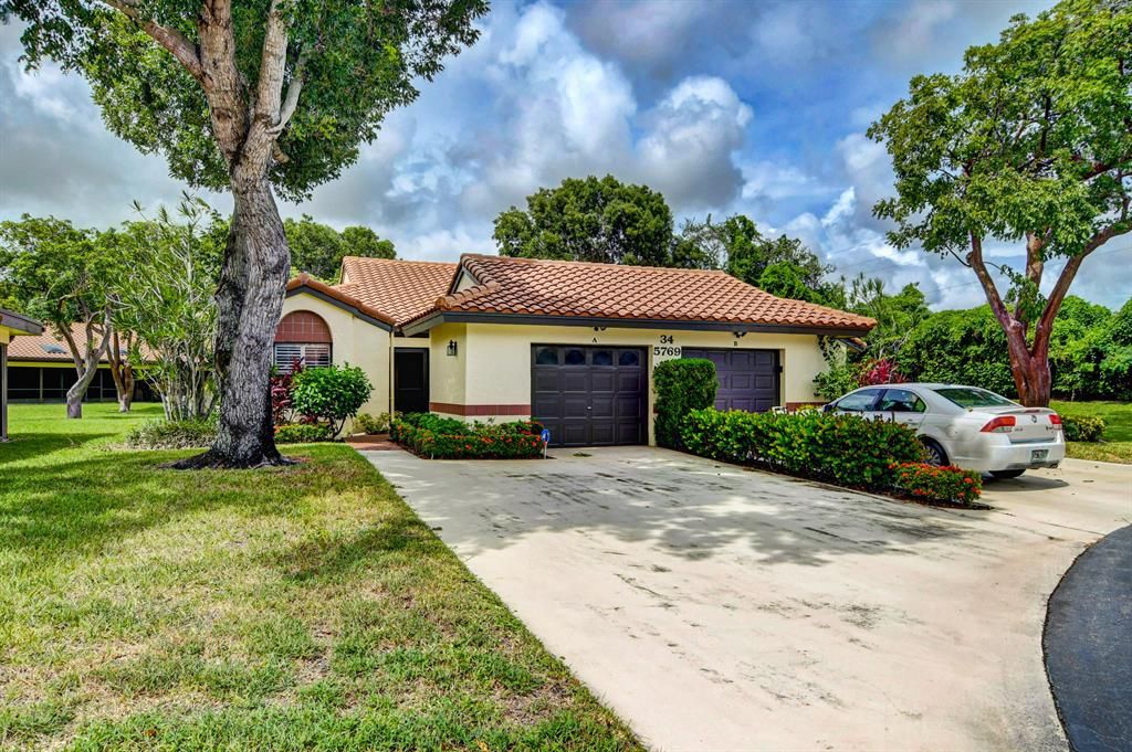 Photo of 5769 Jarrett Drive #A, Boynton Beach, FL 33437 (MLS # R10742678)
