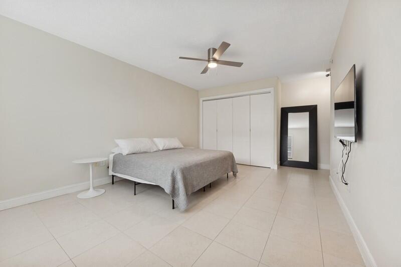 LAKE AVENUE LOFTS CONDO - Residential