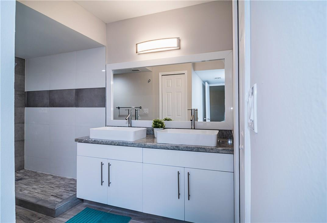 Racquet Club - Residential