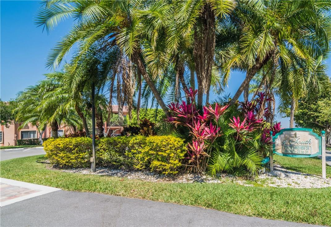 Racquet Club - Residential