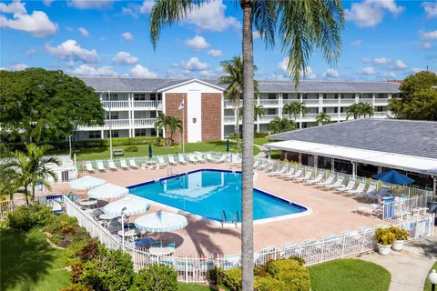 2453 NE 51st St Unit D-306, Fort Lauderdale, FL 33308 - MLS#: F10467108