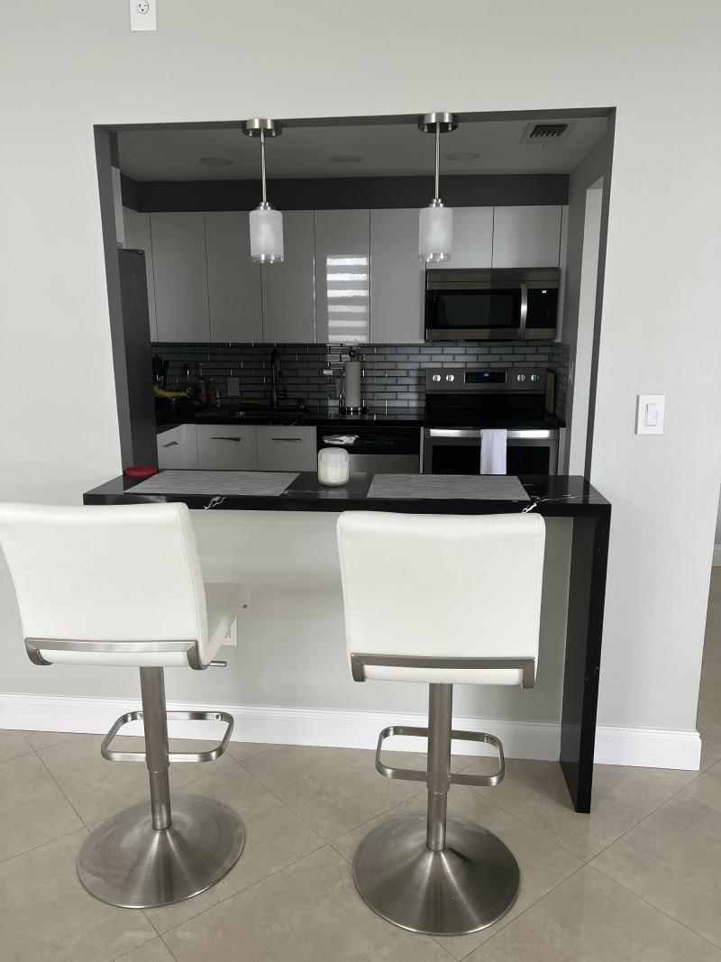 3625 N Country Club Dr 601