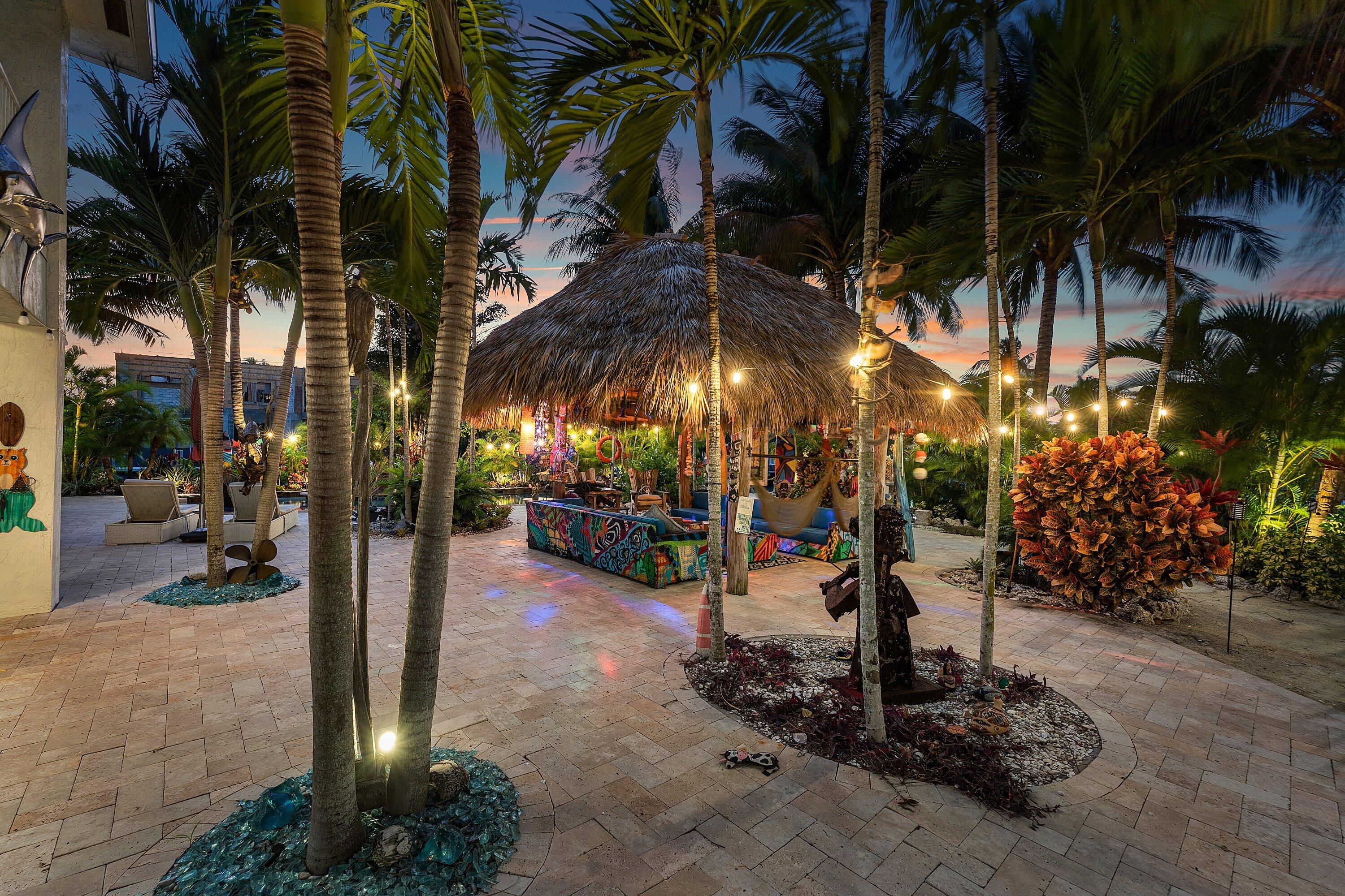 CORAL KEY VILLAS 5TH SEC - Residential