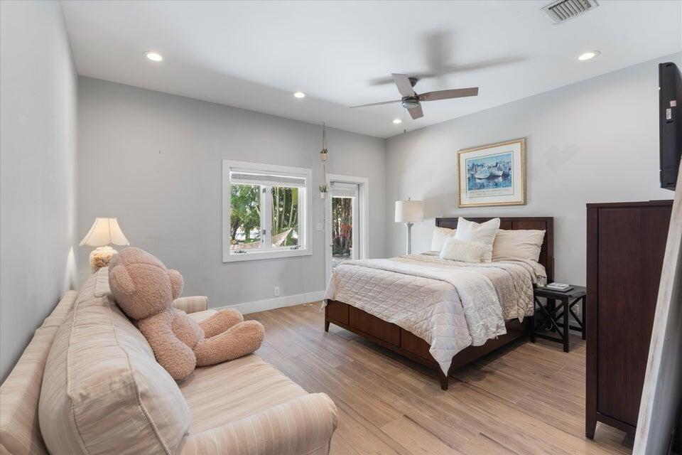 CORAL KEY VILLAS 5TH SEC - Residential