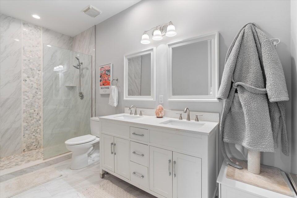 CORAL KEY VILLAS 5TH SEC - Residential