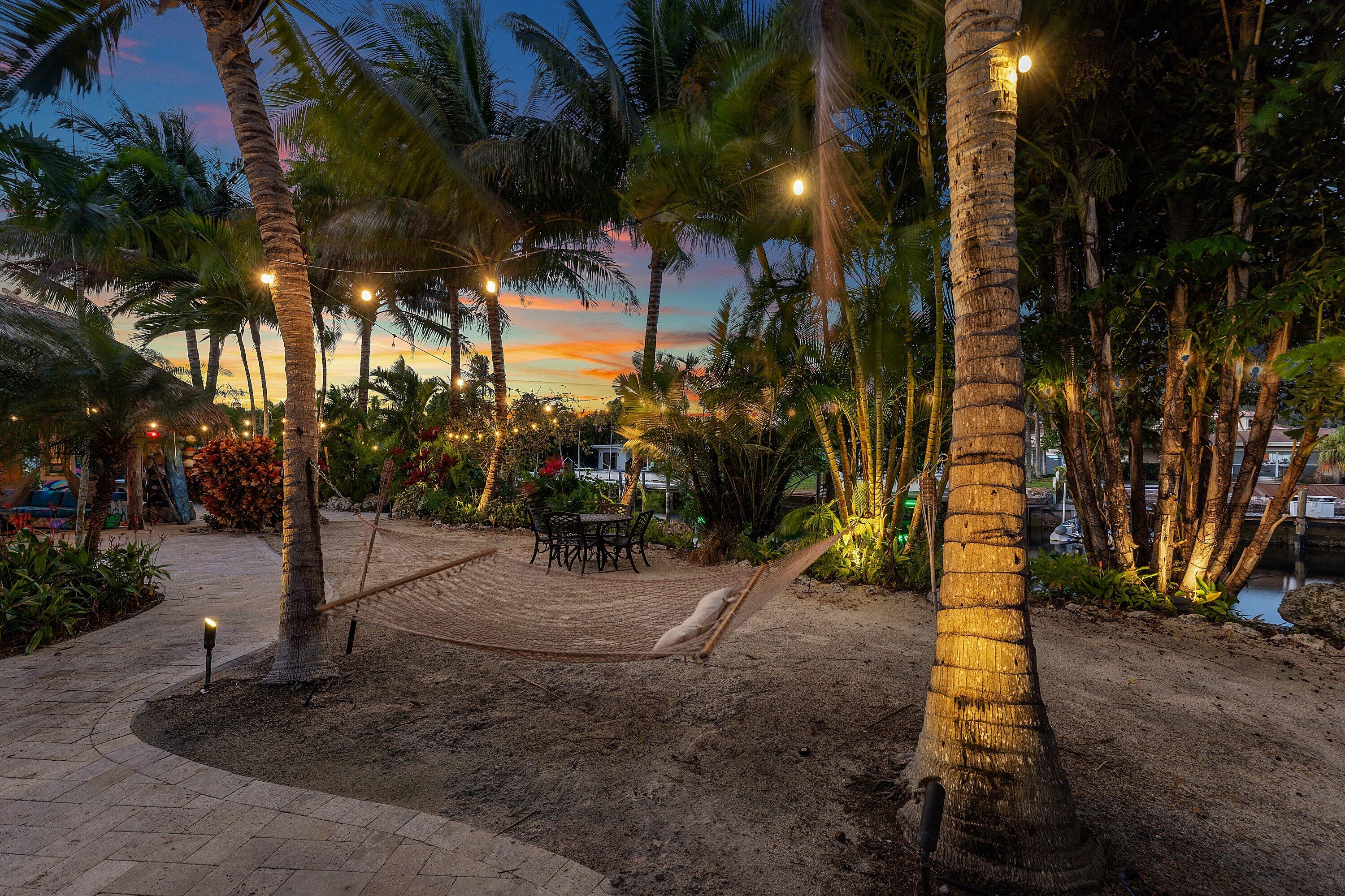 CORAL KEY VILLAS 5TH SEC - Residential