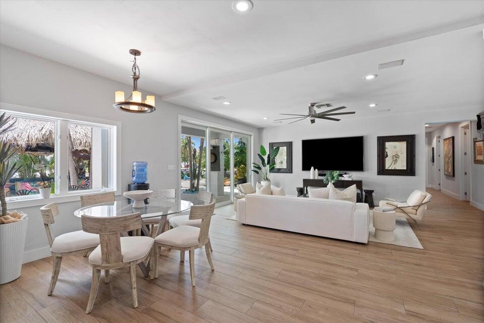 CORAL KEY VILLAS 5TH SEC - Residential