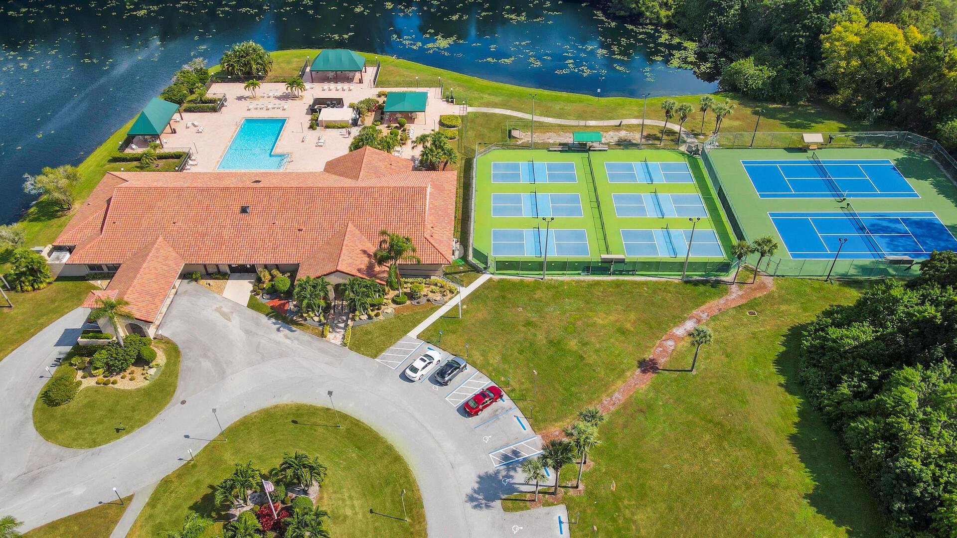 ABERDEEN 22 - Residential