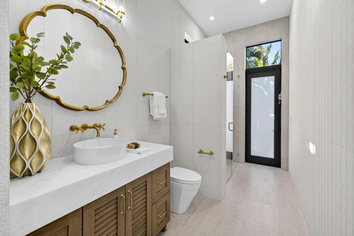 LEWIS SHORE ESTATES - Residential